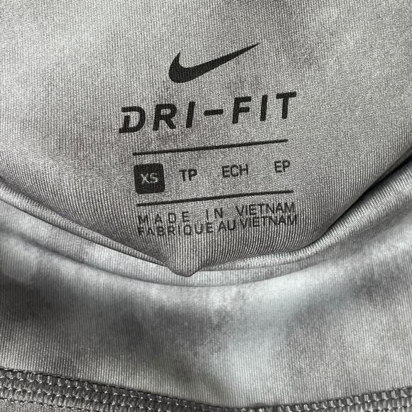Nike Dri-Fit Womens One Sky-Dyed Cropped Leggings Size XS Gray Mid Rise Athletic - Picture 6 of 8
